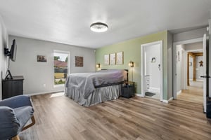 13401 Inverness Ave_032.jpg