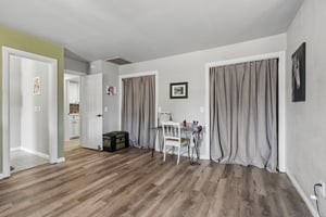 13401 Inverness Ave_033.jpg