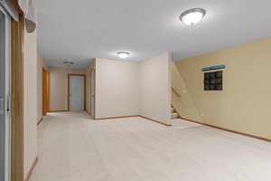  Photo 35