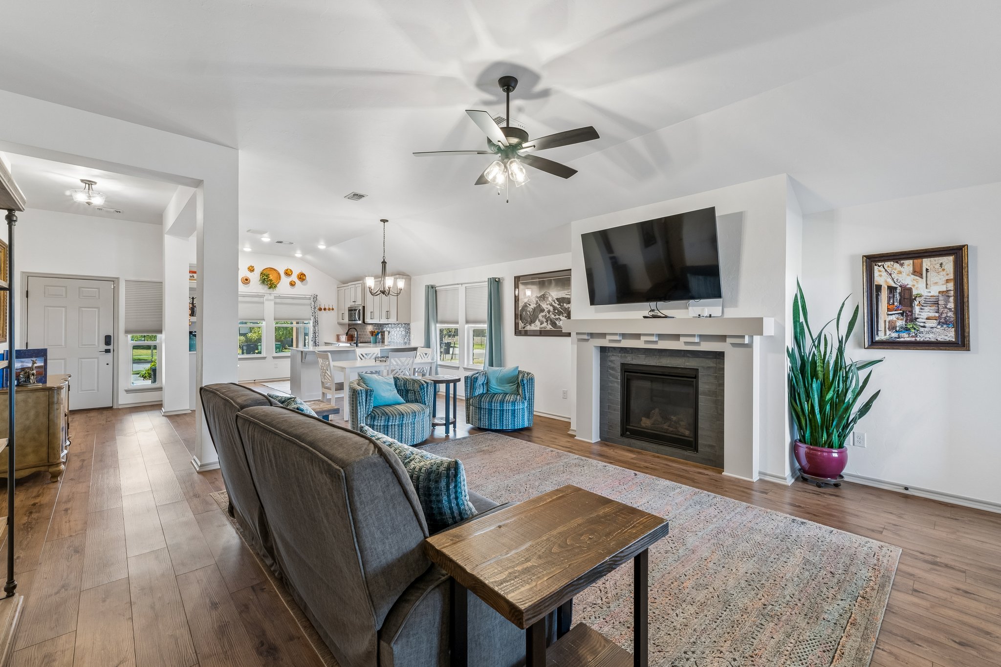 13408 Grass Plain Ave_008.jpg