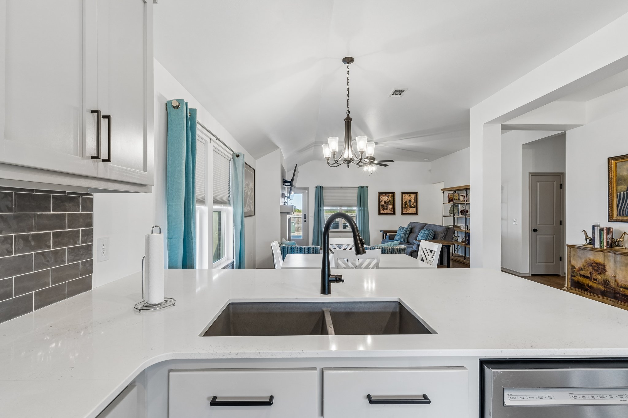 13408 Grass Plain Ave_019.jpg