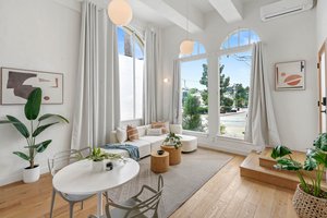 1341 Lilac Terrace-8.jpg