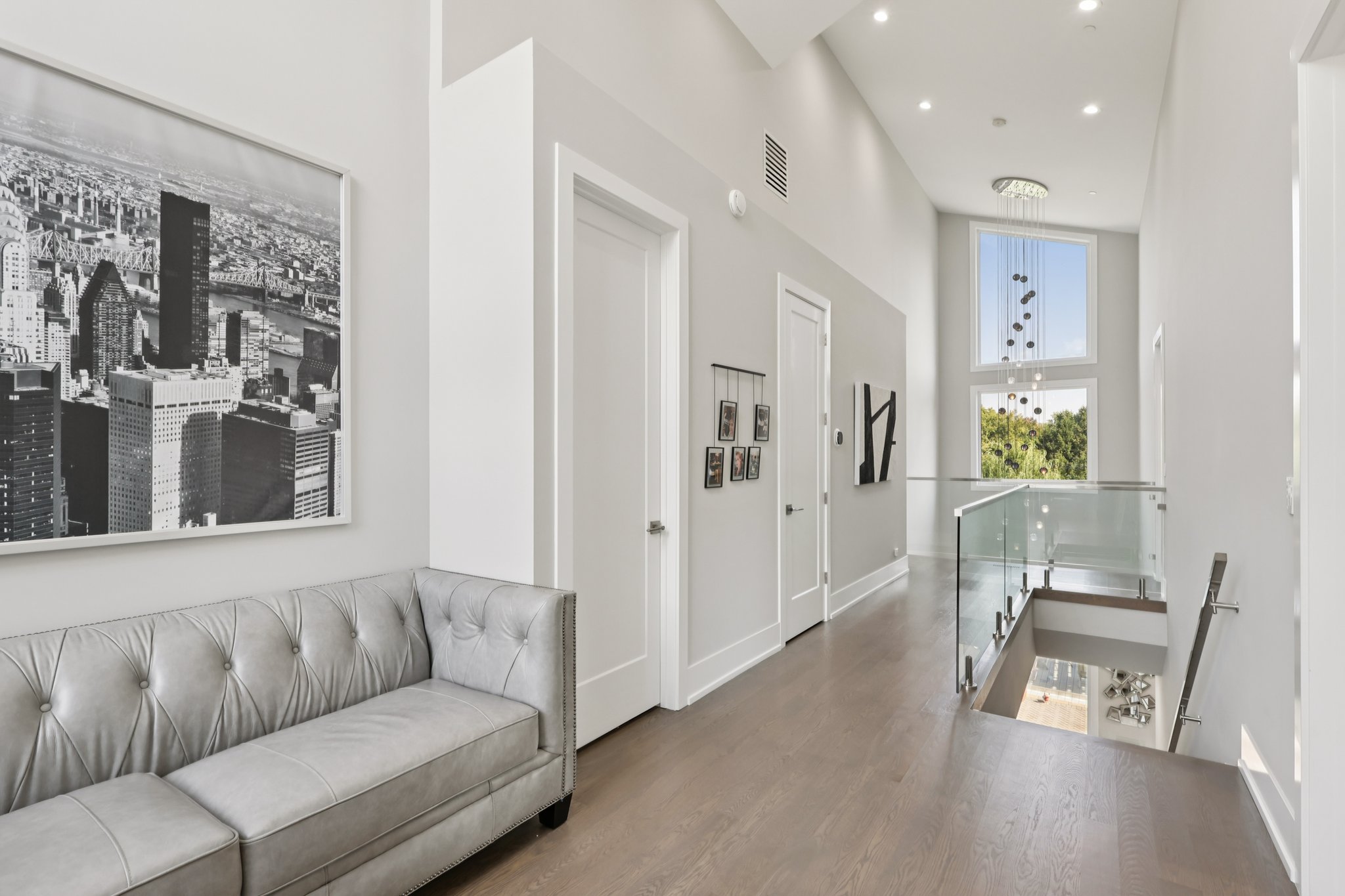 Pfingsten Rd-0410-021.jpg