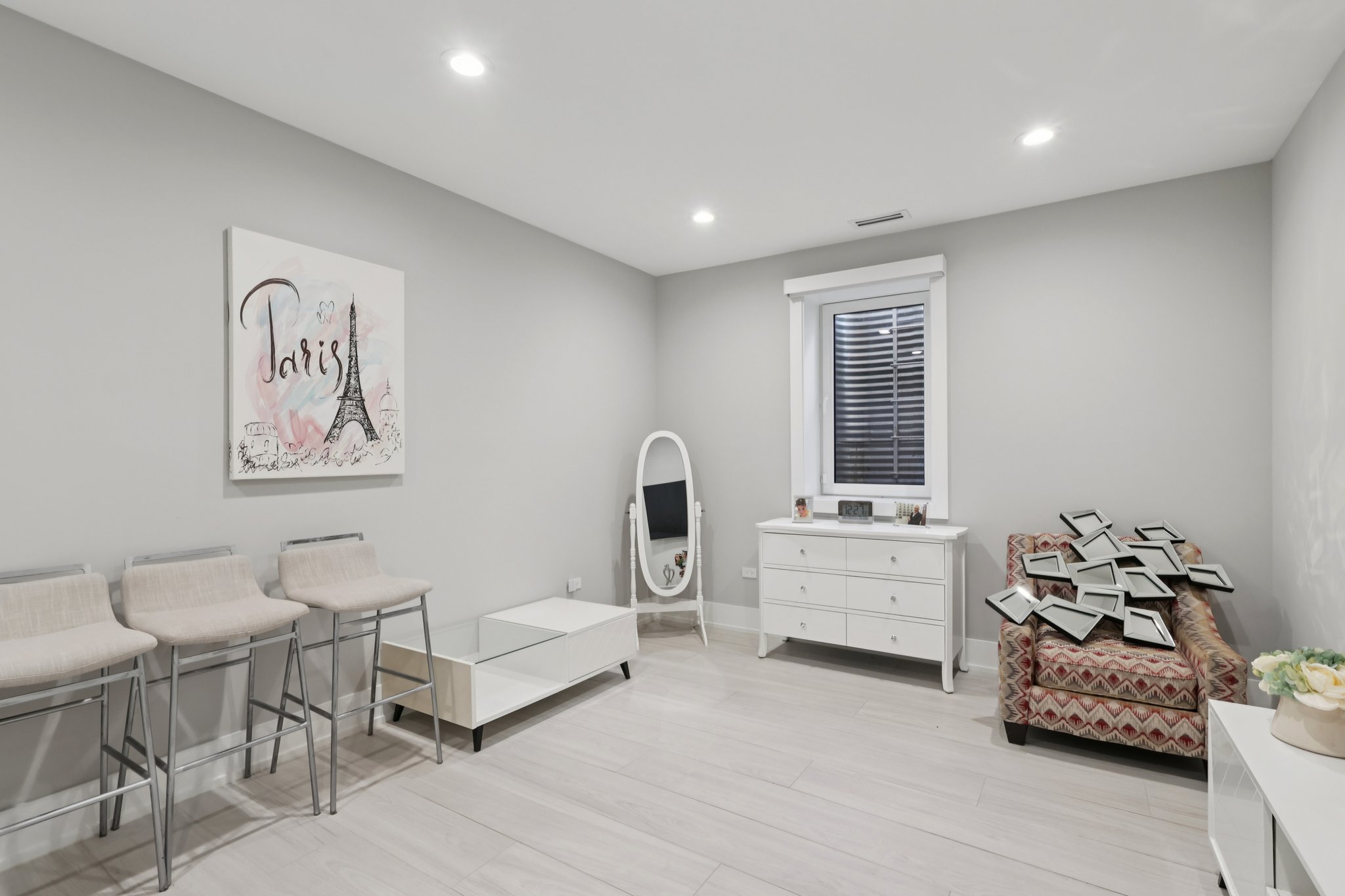Pfingsten Rd-0410-045.jpg