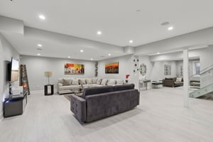 Pfingsten Rd-0410-047.jpg
