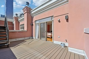 S Indiana Ave D-L2709-047.jpg
