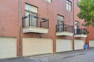 S Indiana Ave D-L2709-051.jpg