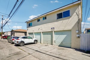 Stanley Ave-S0310-031.jpg
