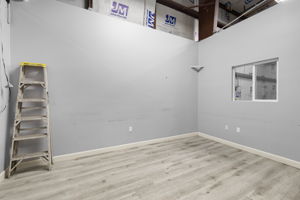  Photo 36