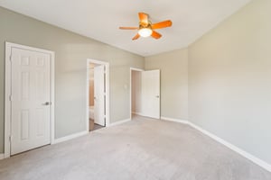 Missarah Ln-044.jpg