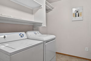 Photo 31