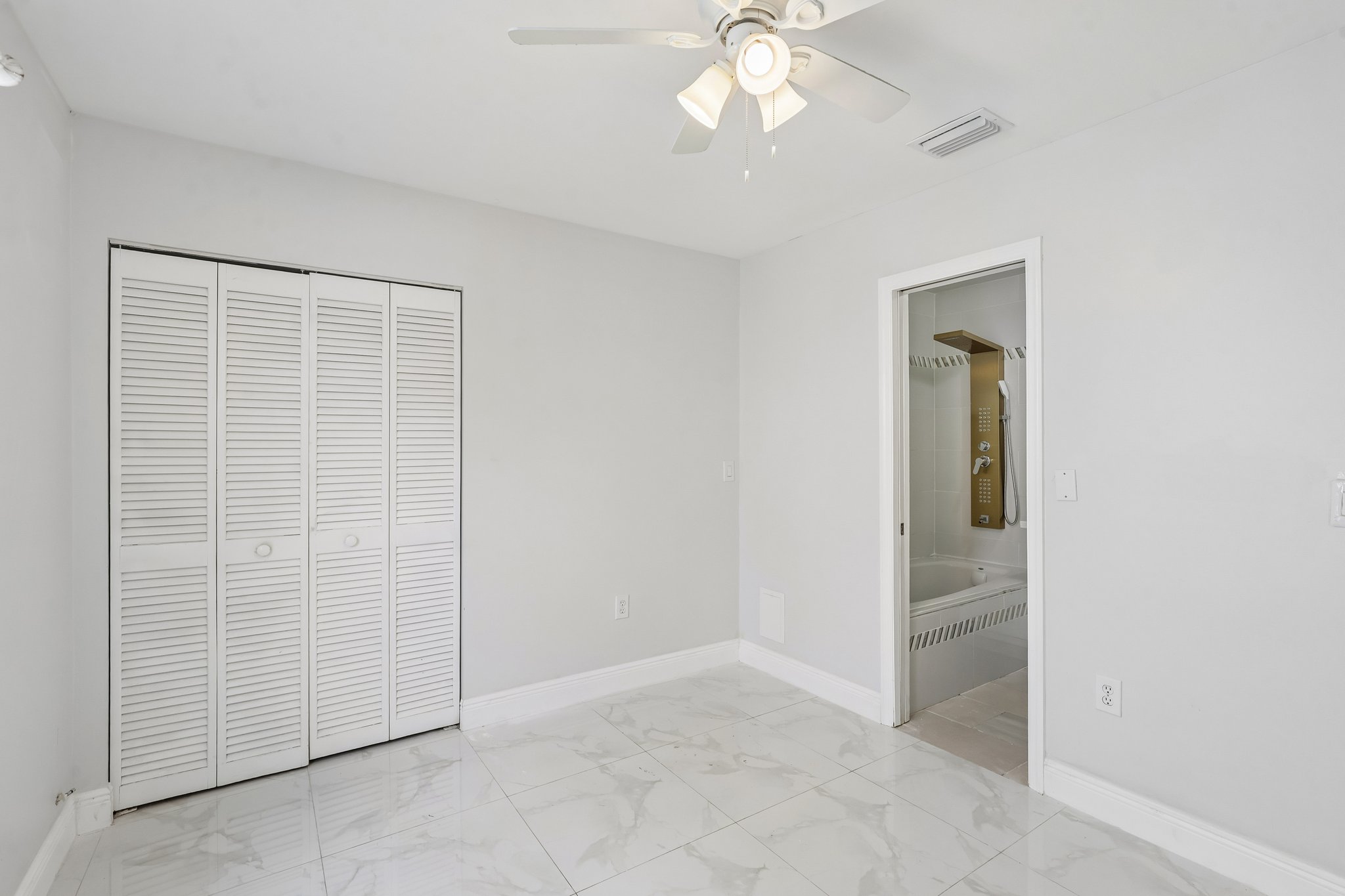 NW 6th Dr-S1907-020.jpg