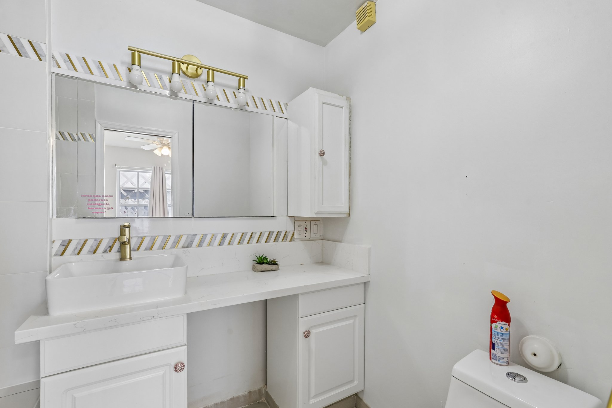 NW 6th Dr-S1907-023.jpg
