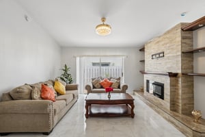 NW 6th Dr-S1907-006.jpg