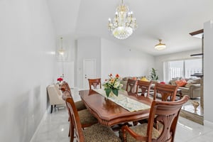 NW 6th Dr-S1907-011.jpg