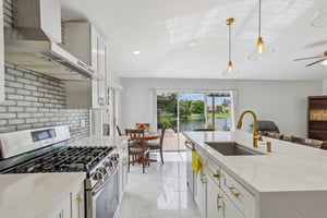 NW 6th Dr-S1907-013.jpg