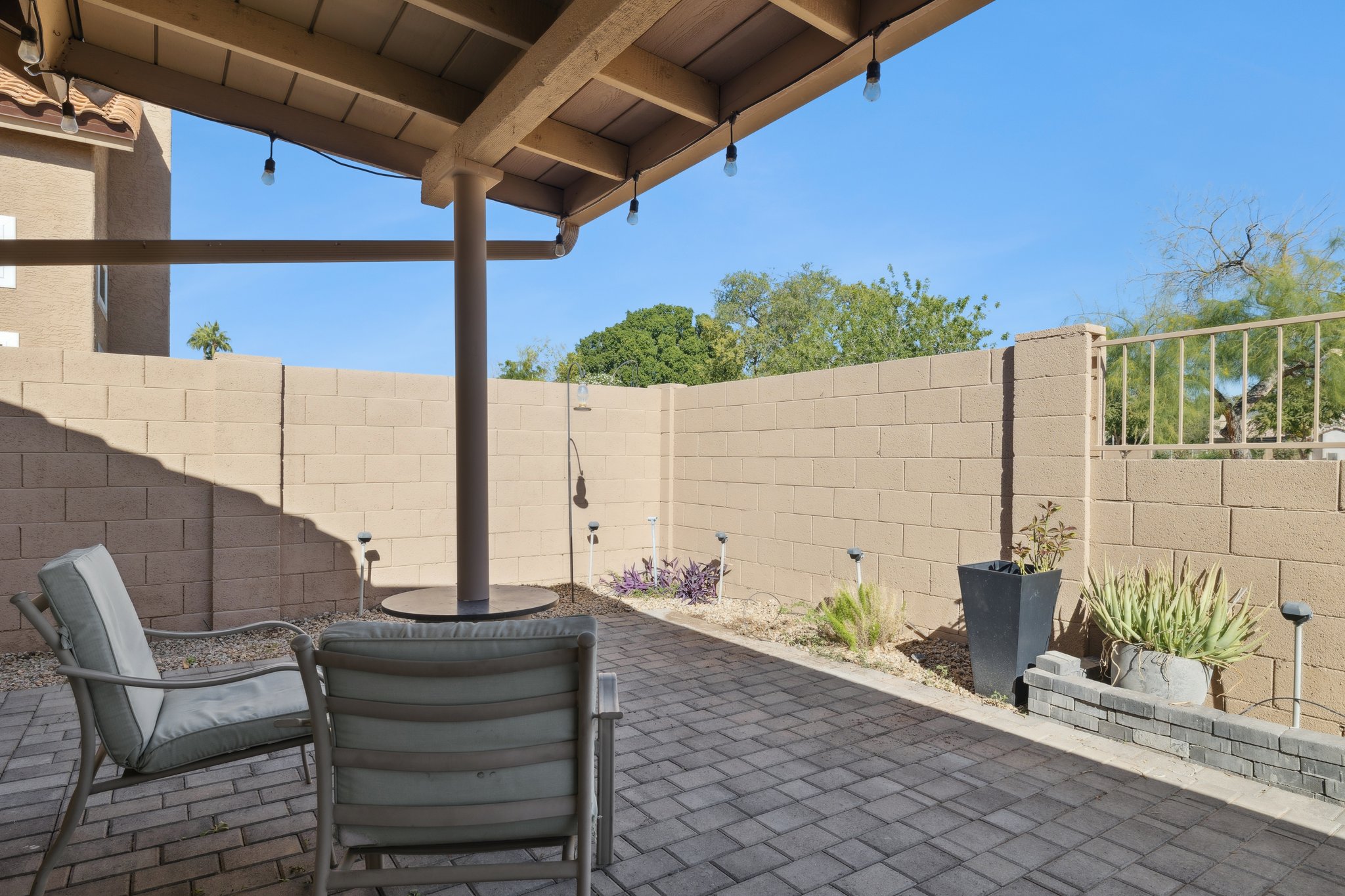 13415 N 92nd Way - 005.jpg