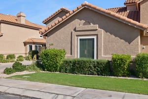 13415 N 92nd Way - 001.jpg