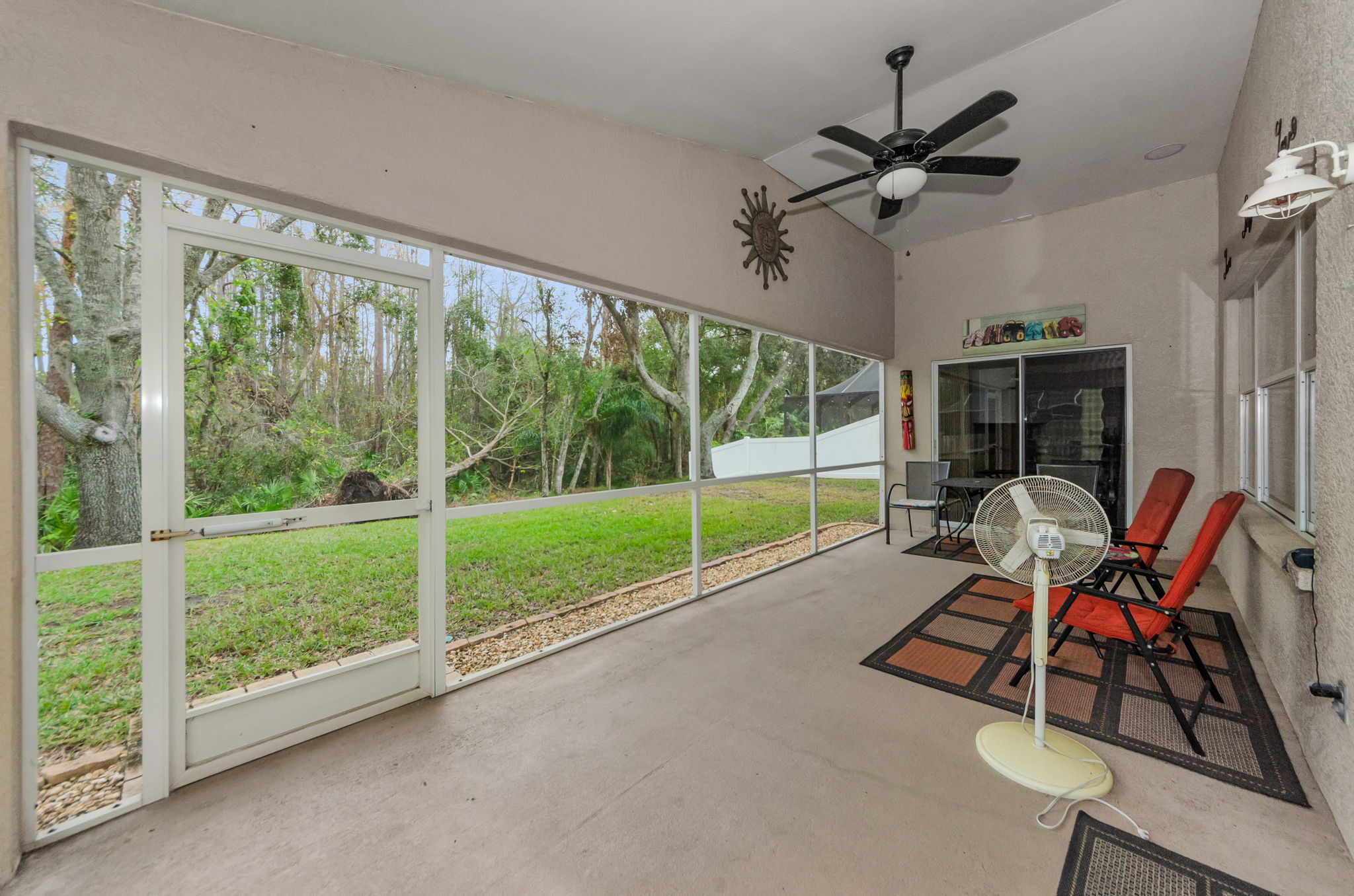 Lanai 1