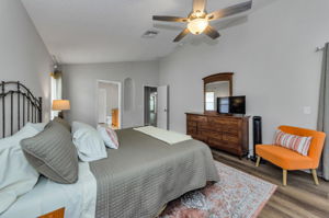 Master Bedroom 1d