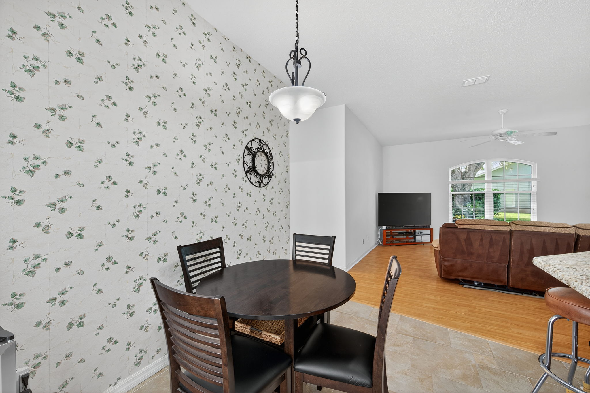 Interiors (15)