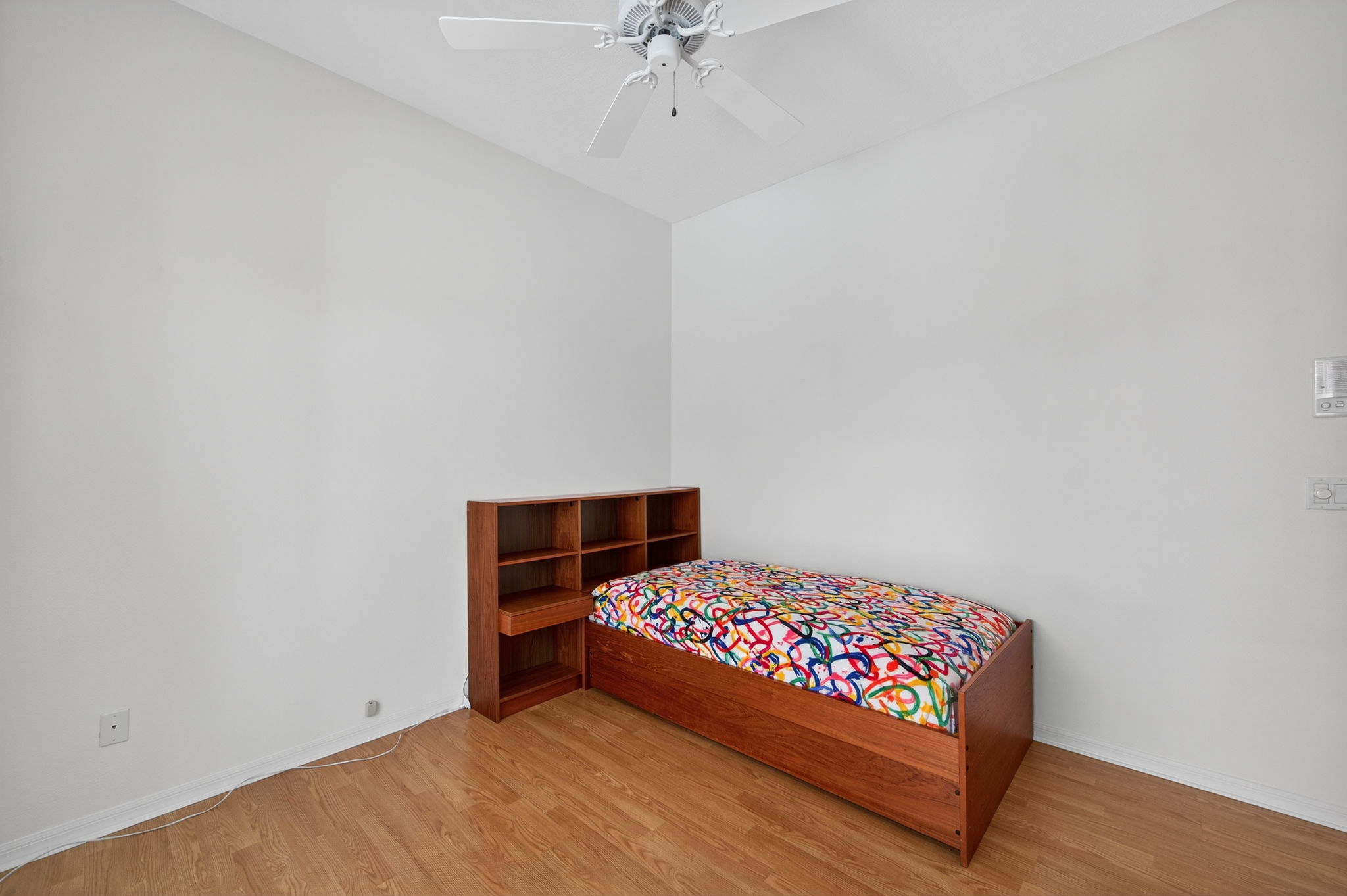 Interiors (33)