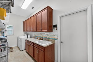 Interiors (7)
