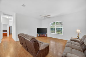 Interiors (9)