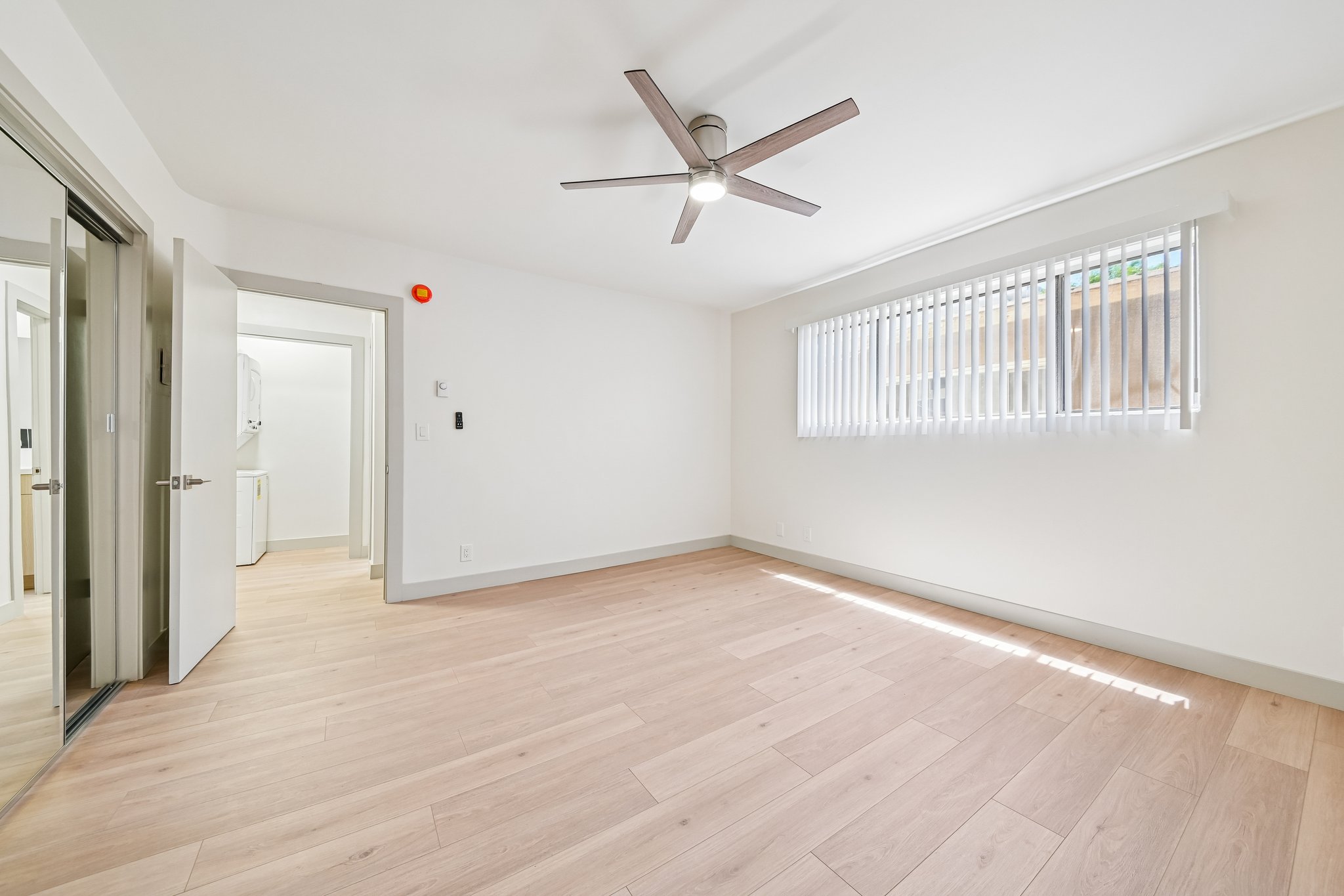 1342 N Fuller Ave Unit 103-S0805-004.jpg