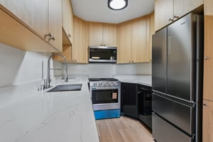 1342 N Fuller Ave Unit 303-S0805-009.jpg