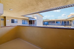 1342 N Fuller Ave Unit 303-S0805-021.jpg
