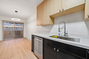 1342 N Fuller Ave Unit 103-S0805-011.jpg