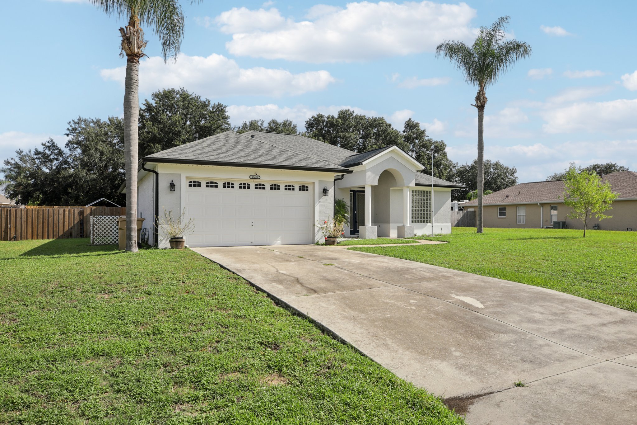 Biscayne Dr-S2508-003.jpg