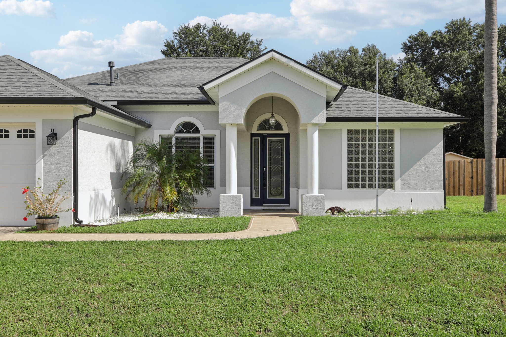 Biscayne Dr-S2508-004.jpg
