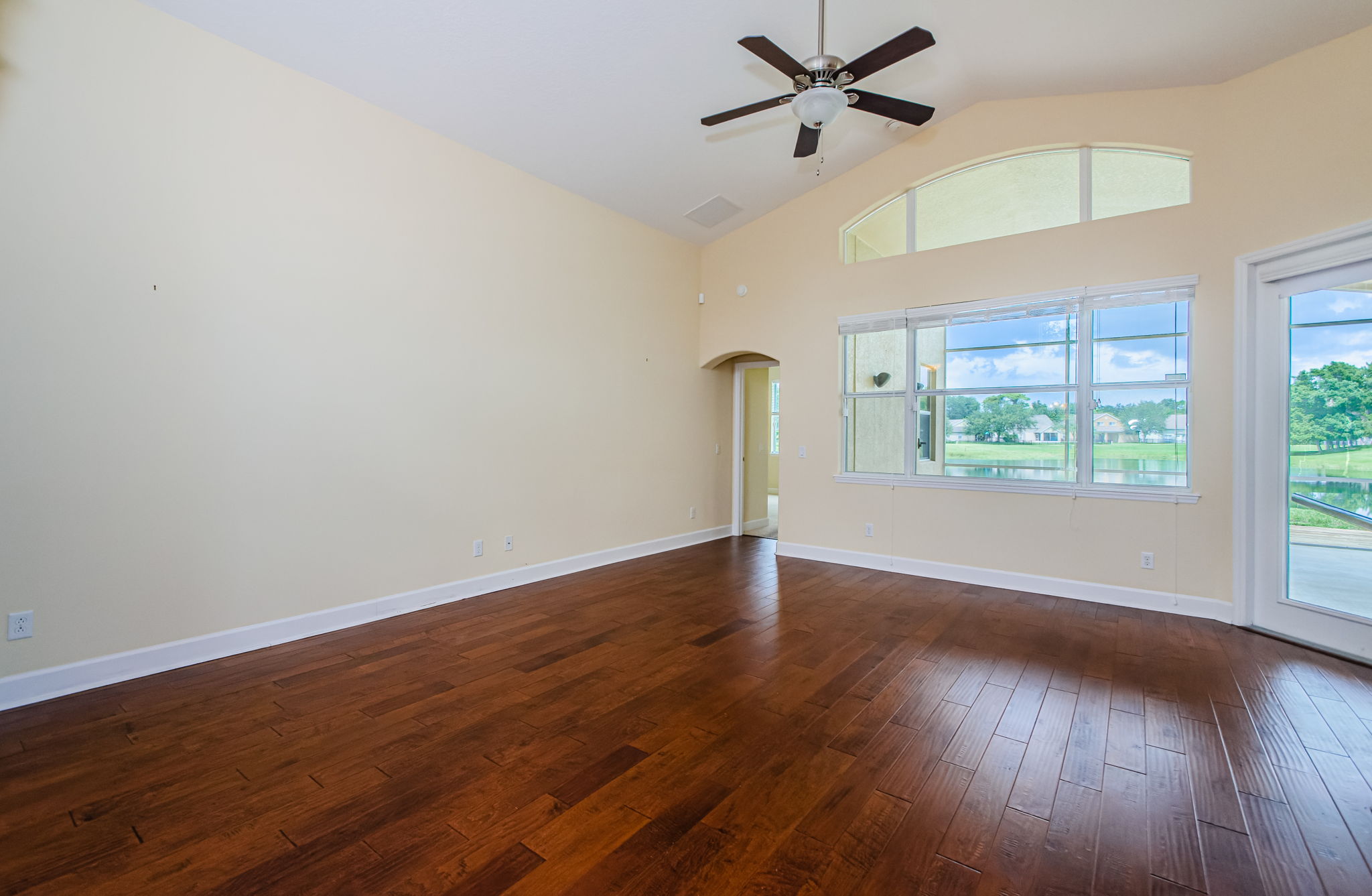 Living Room 1B