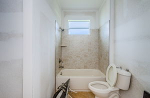 Bathroom 1A