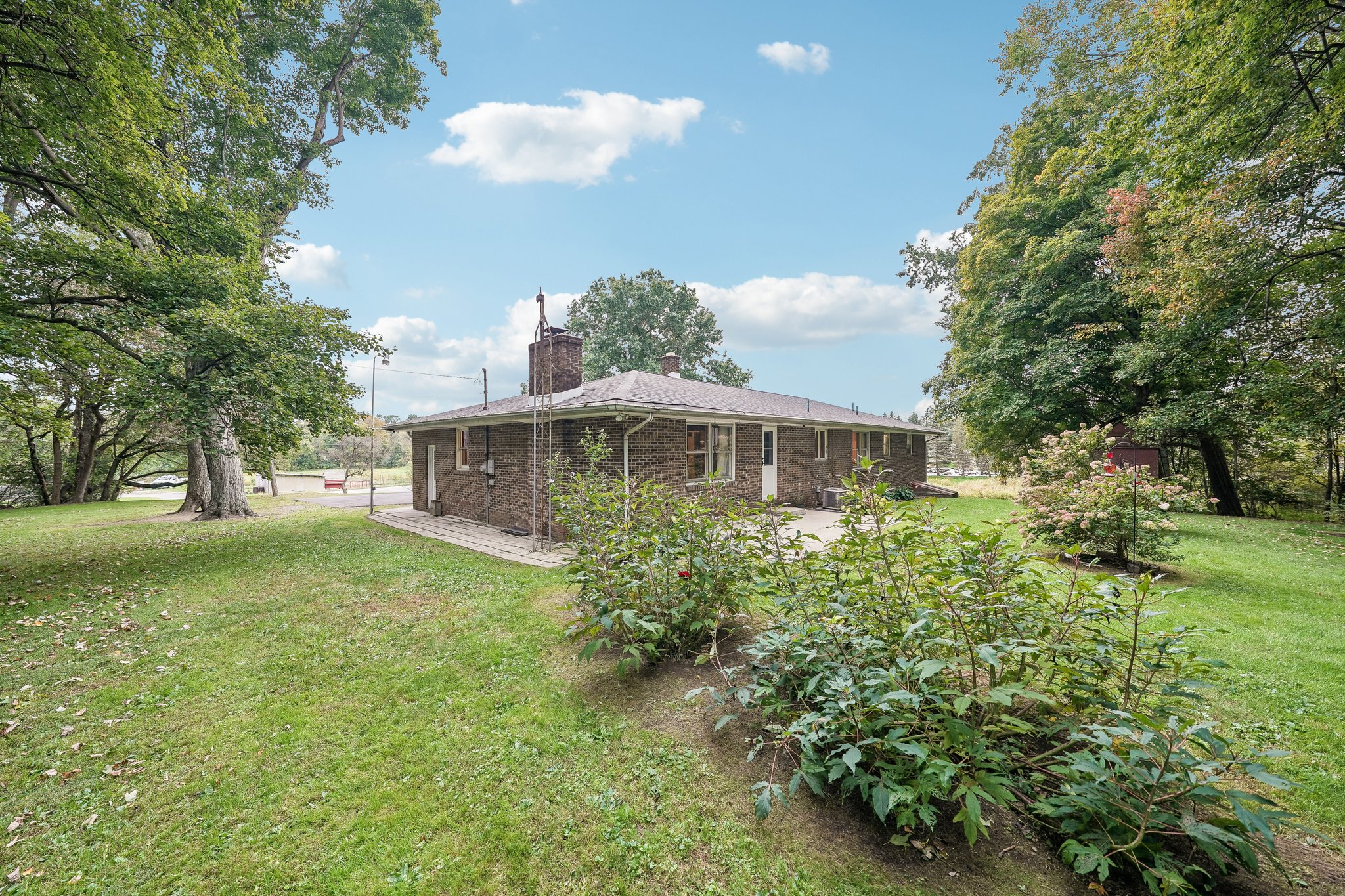 Youngstown Pittsburgh Rd-S2909-063.jpg