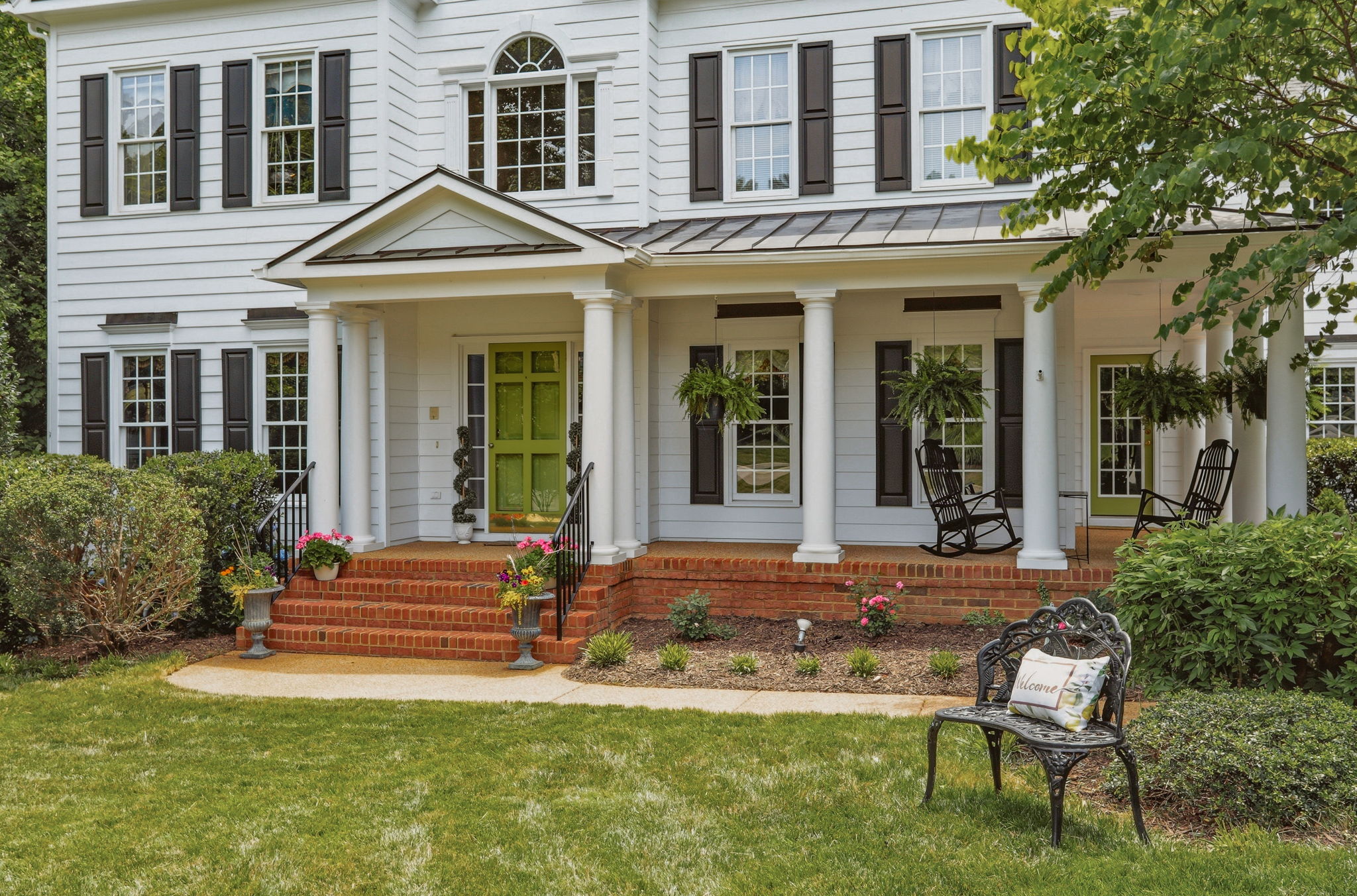 03-Exterior Front