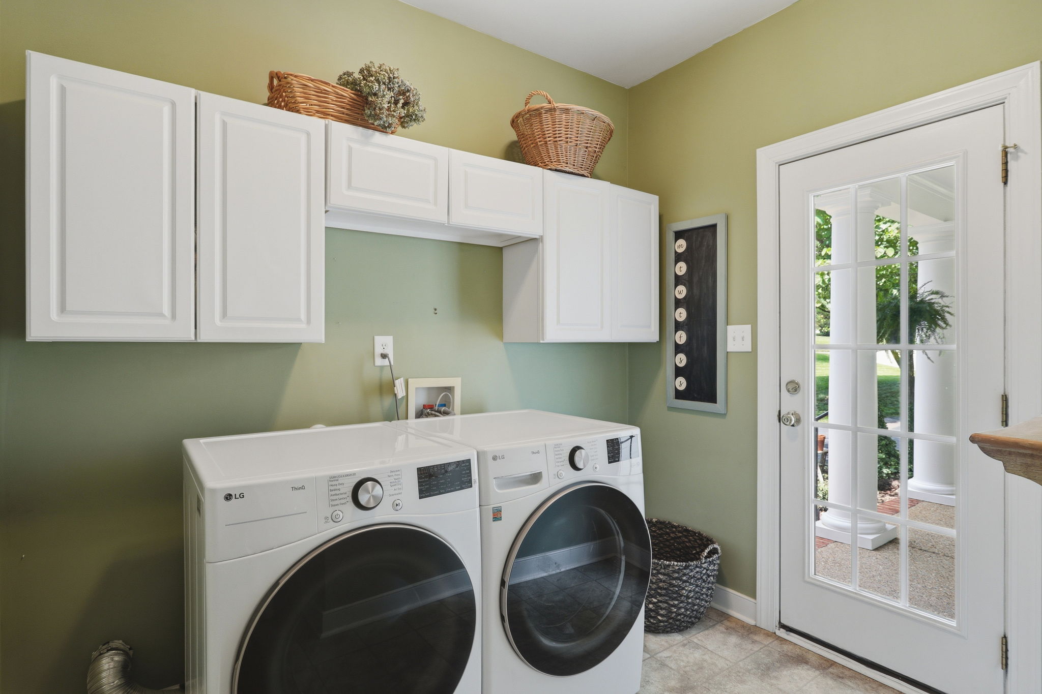 25-Laundry Room