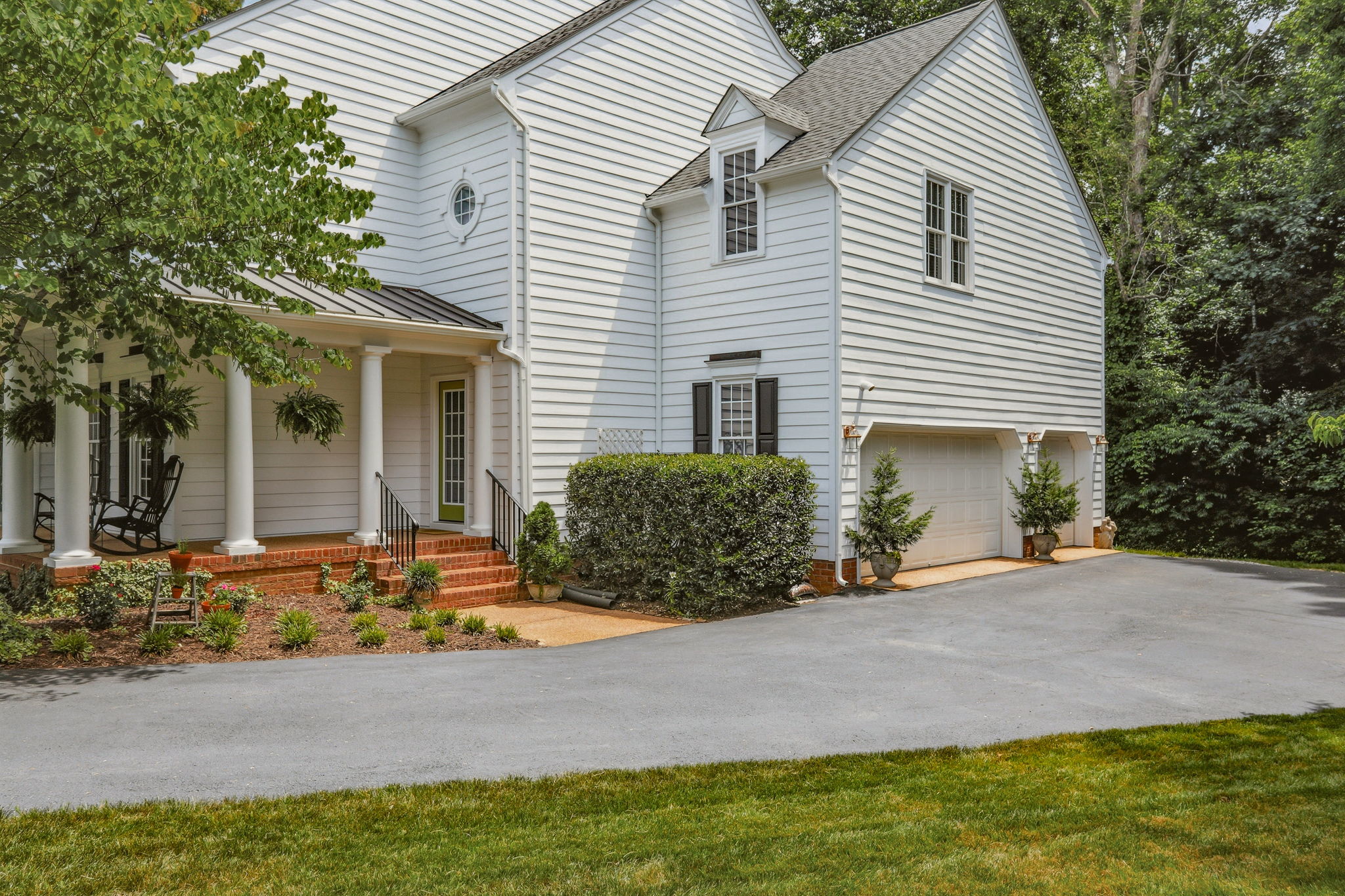 48-3 Car Garage