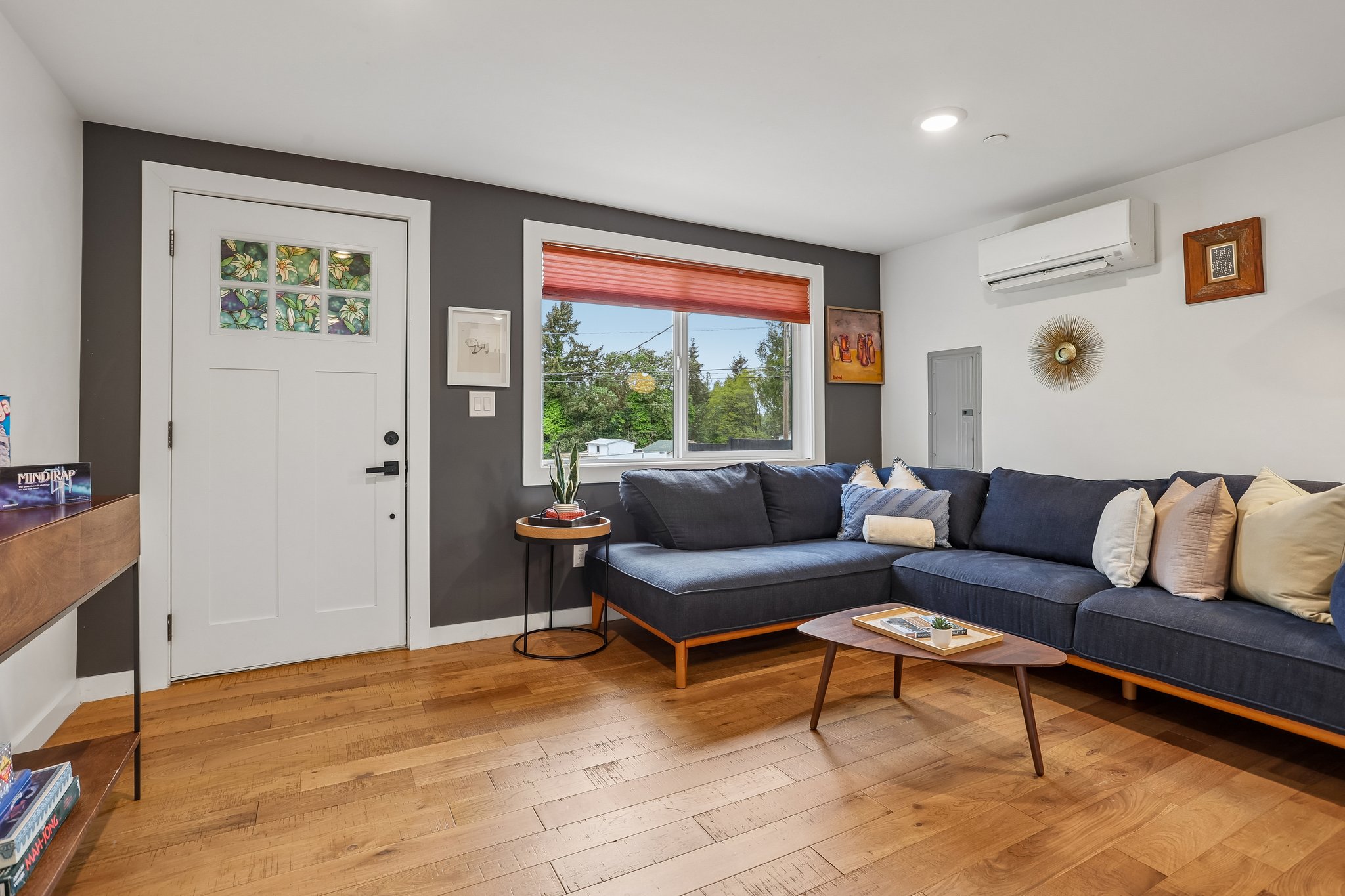 6th Ave S-S2904-007.jpg