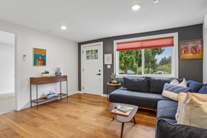 6th Ave S-S2904-010.jpg