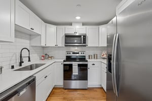 6th Ave S-S2904-011.jpg