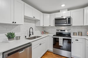 6th Ave S-S2904-012.jpg