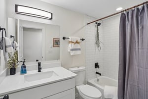 6th Ave S-S2904-018.jpg