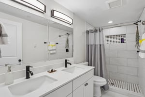 6th Ave S-S2904-025.jpg