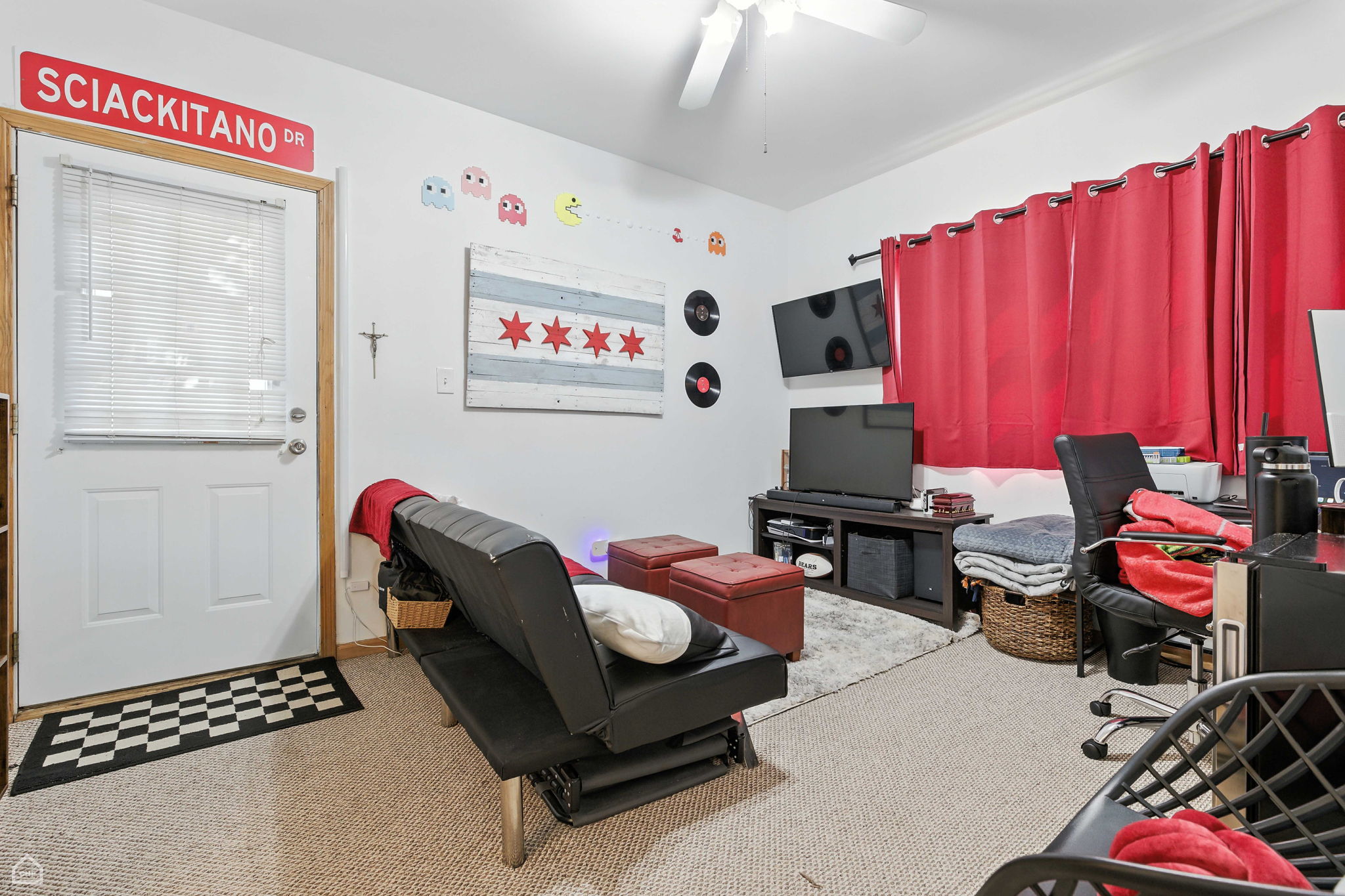 1343 N Leavitt St 2 - 090525_008