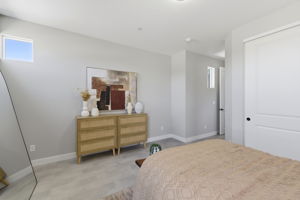 Bedroom 2(2)