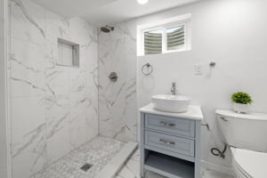 Basment Bath 2