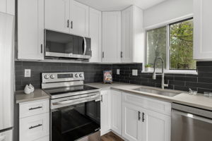 Kitchen 4